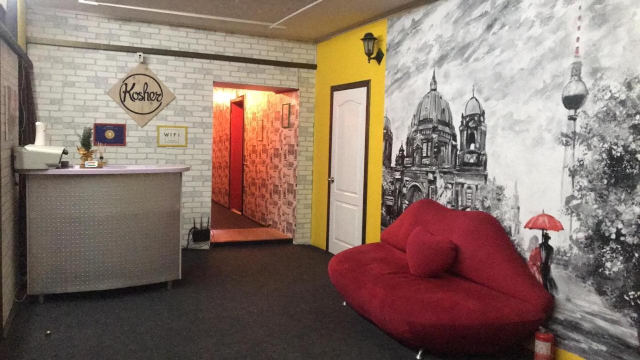 Kosher Hostel Odessa Buitenkant foto